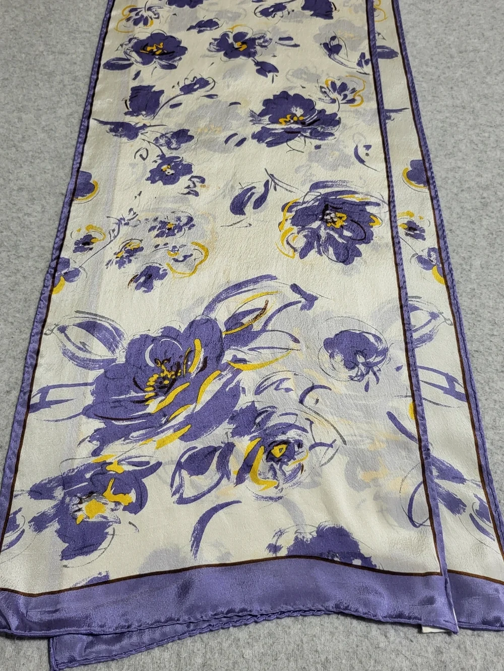 Vtg The Specialty House Scarf Purple White Floral 100% Silk Japan 10